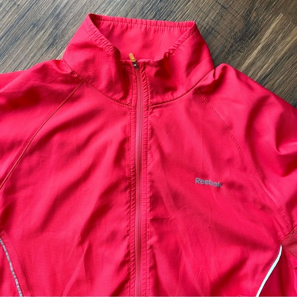 Reebok Red Windbreaker Jacket - Picture 3 of 4